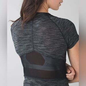 Lululemon Mesh With Me Short Sleeve Shirt - Heathered Grey/ Black